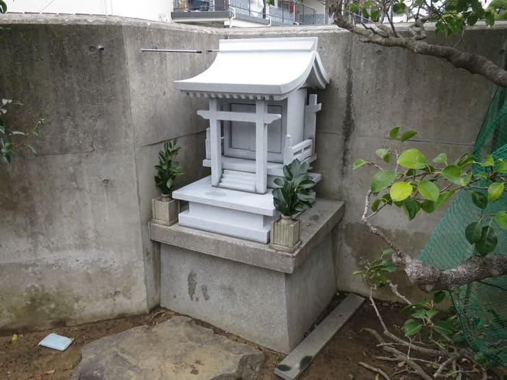 大正創業・神戸市西区でお墓のことなら財田（たからだ）石材店まで！